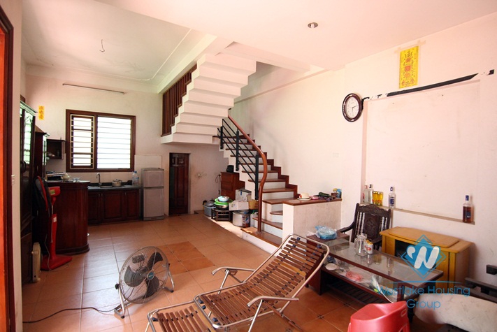 Full house with friendly eco - space located in Tay Ho area